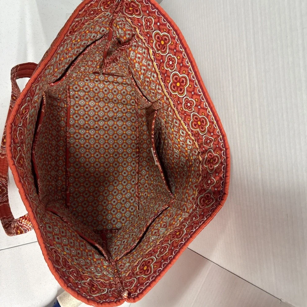 Vera Bradley Xtra Large Shopper Tote Paprika Print